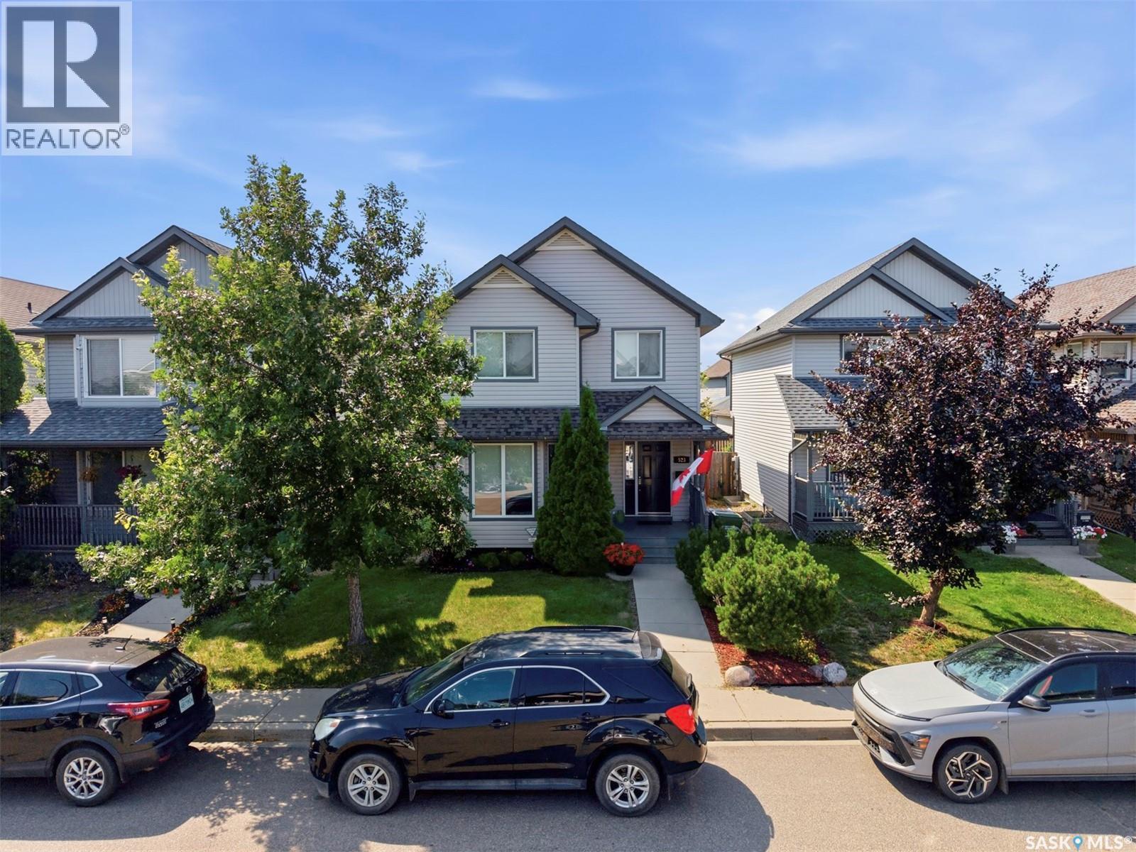 523 Denham Way, Saskatoon, SK - Outdoor With Facade