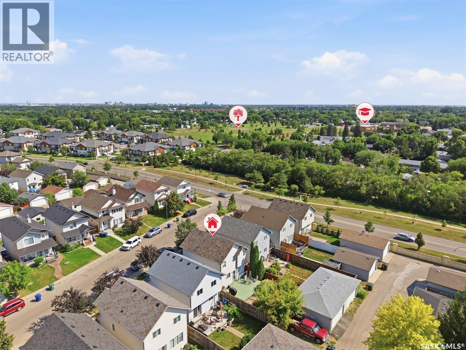 523 Denham Way, Saskatoon, SK - Outdoor With View