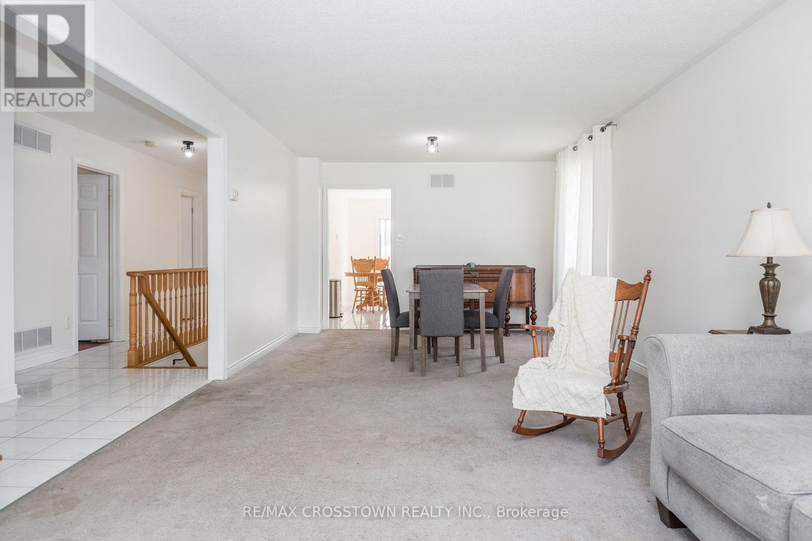 1 Lang Drive, Barrie, ON - Indoor