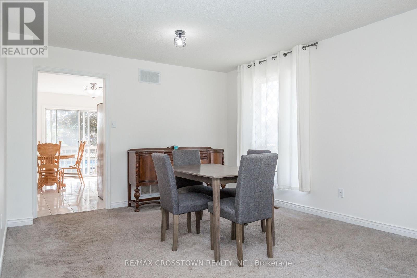 1 Lang Drive, Barrie, ON - Indoor Photo Showing Dining Room
