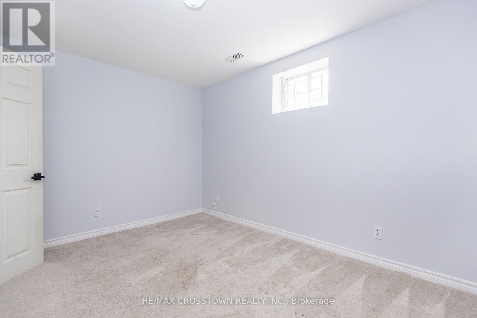 1 Lang Drive, Barrie, ON - Indoor Photo Showing Other Room