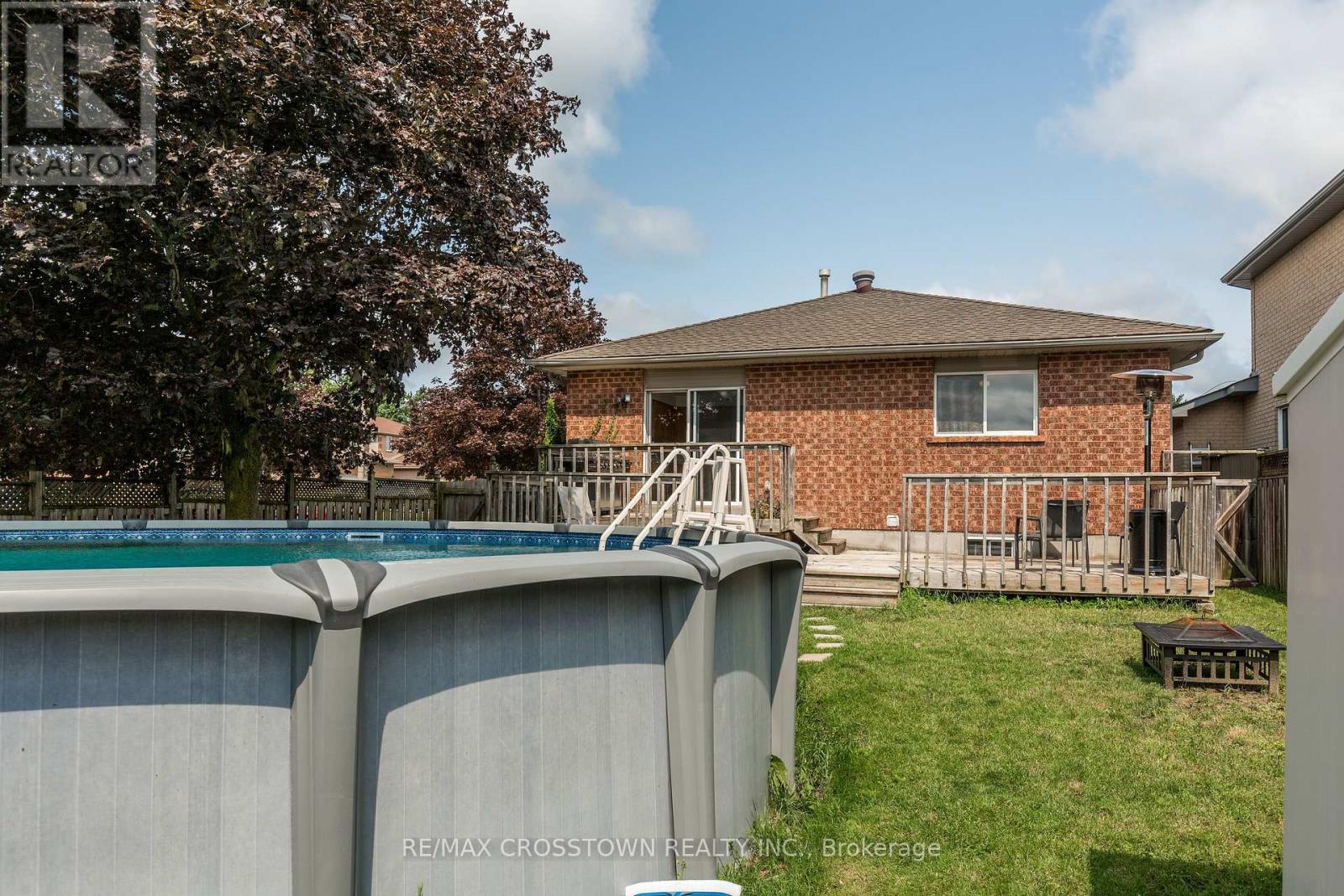 1 Lang Drive, Barrie, ON - Outdoor With Above Ground Pool