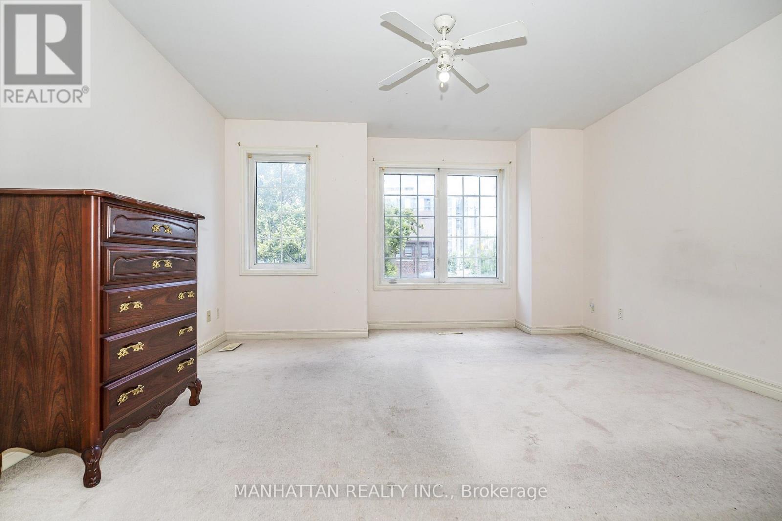 1220 Weston Road, Toronto, ON