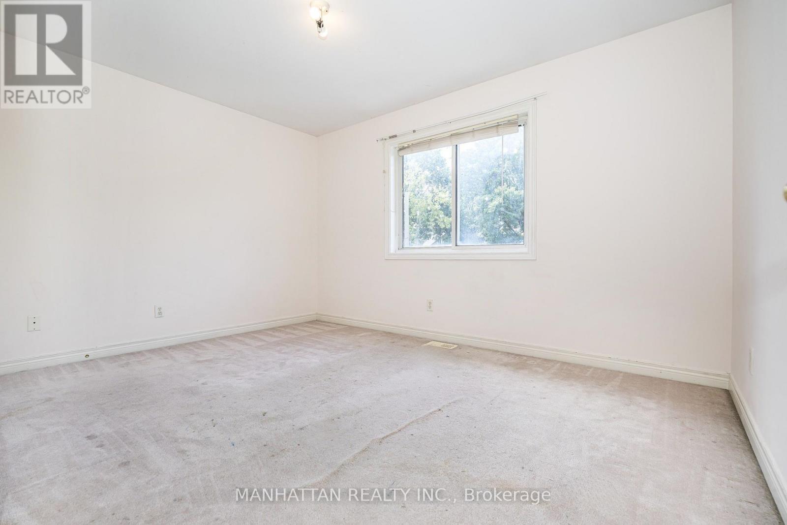 1220 Weston Road, Toronto, ON