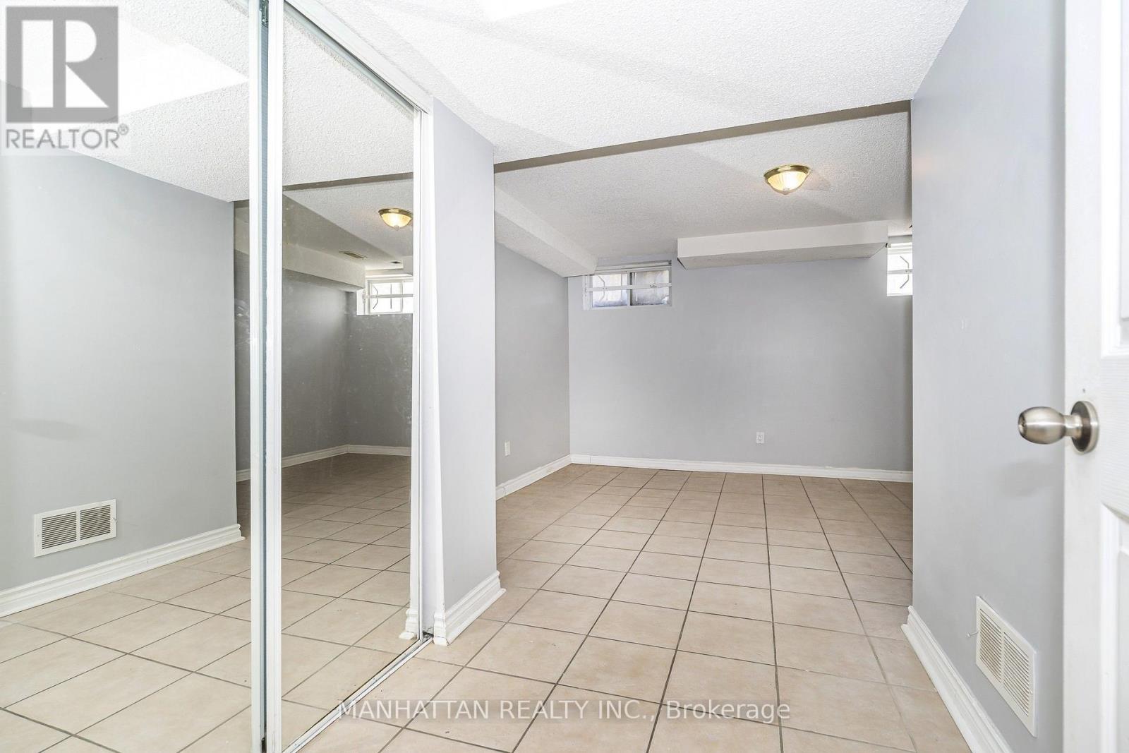 1220 Weston Road, Toronto, ON