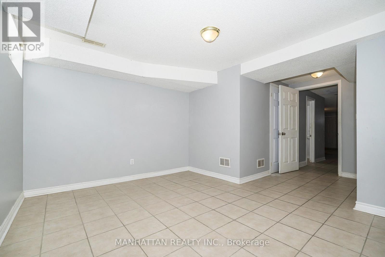 1220 Weston Road, Toronto, ON