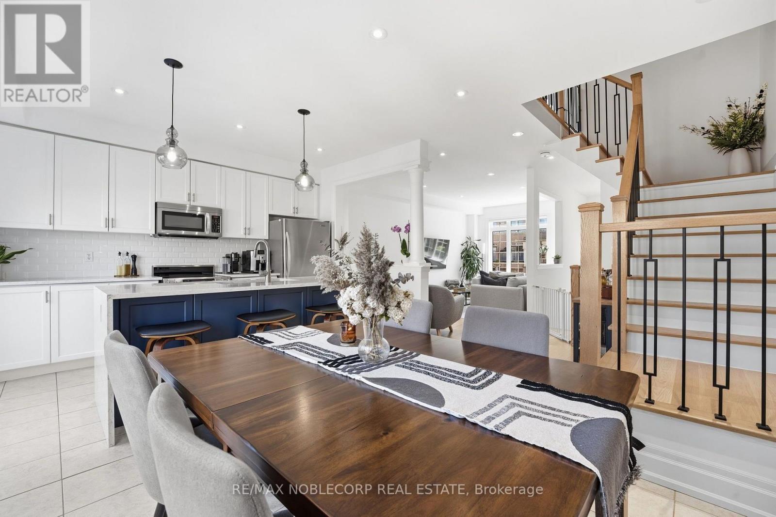 44 Lou Pomanti Street, Toronto, ON - Indoor