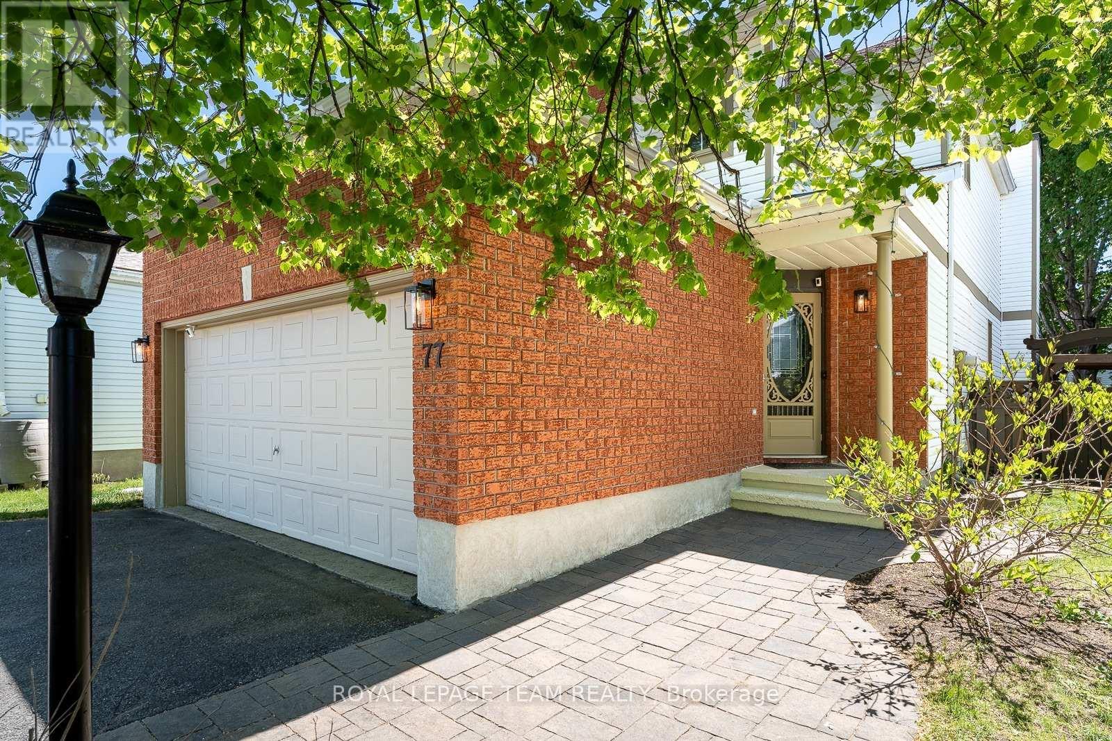 77 Armagh Way, Ottawa, ON - Outdoor With Exterior