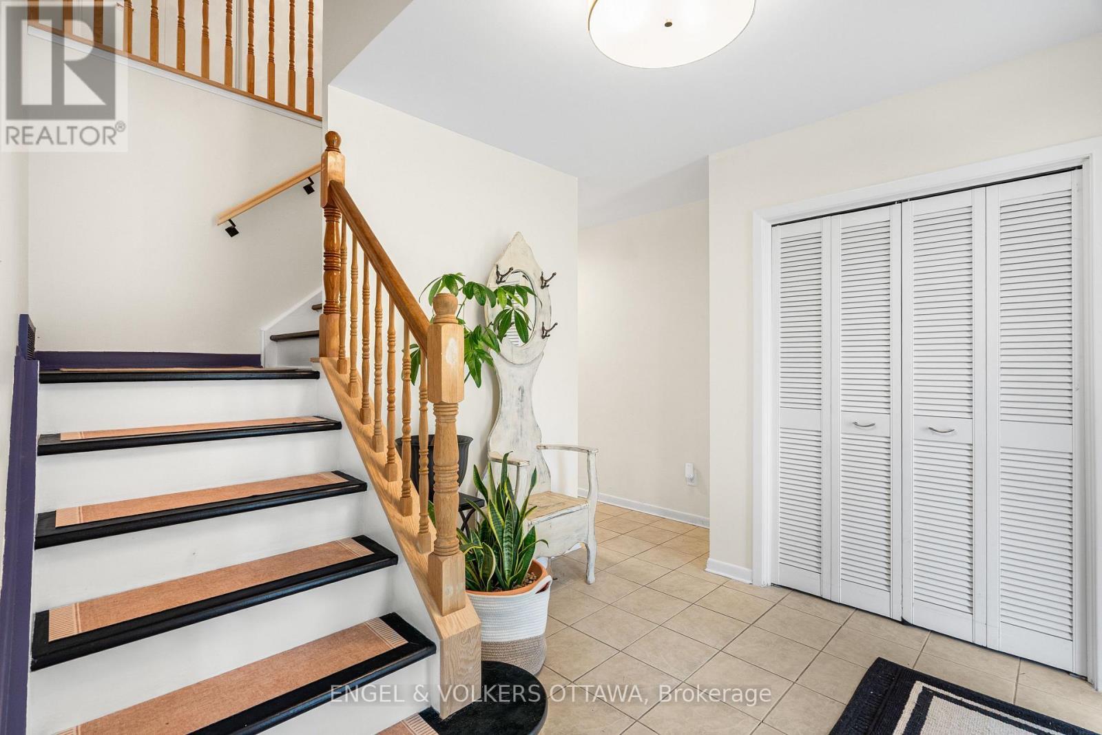 2343 Whitehaven Crescent, Ottawa, ON - Indoor Photo Showing Other Room