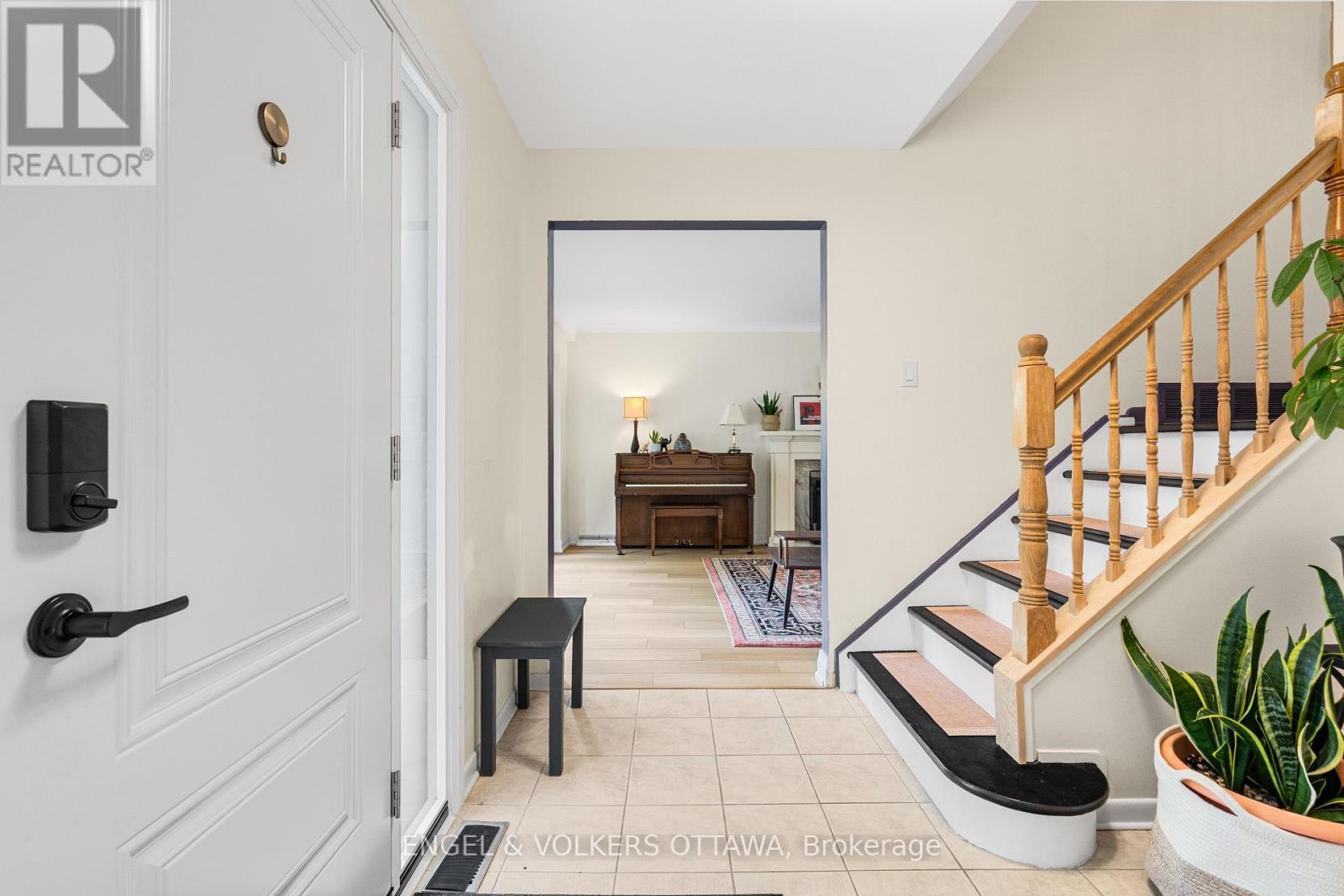 2343 Whitehaven Crescent, Ottawa, ON - Indoor Photo Showing Other Room