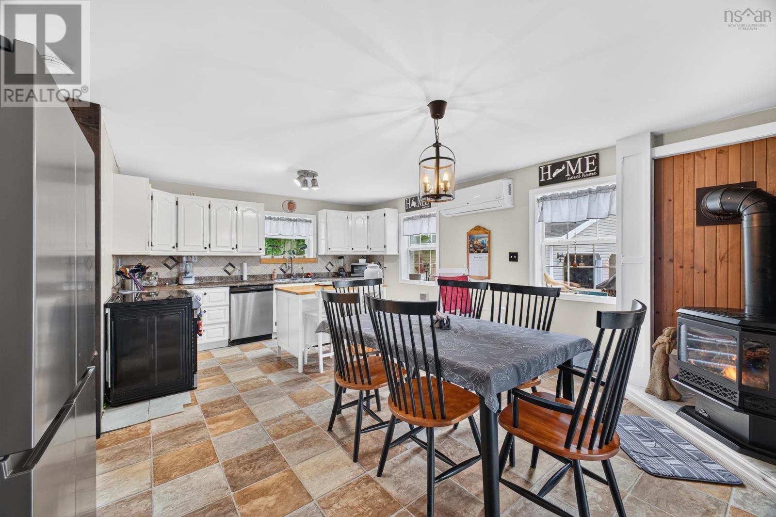 4395 Malagash Road, Malagash, NS - Indoor