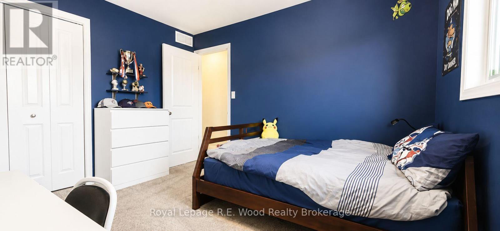 249 Wilson Avenue, Tillsonburg, ON - Indoor Photo Showing Bedroom