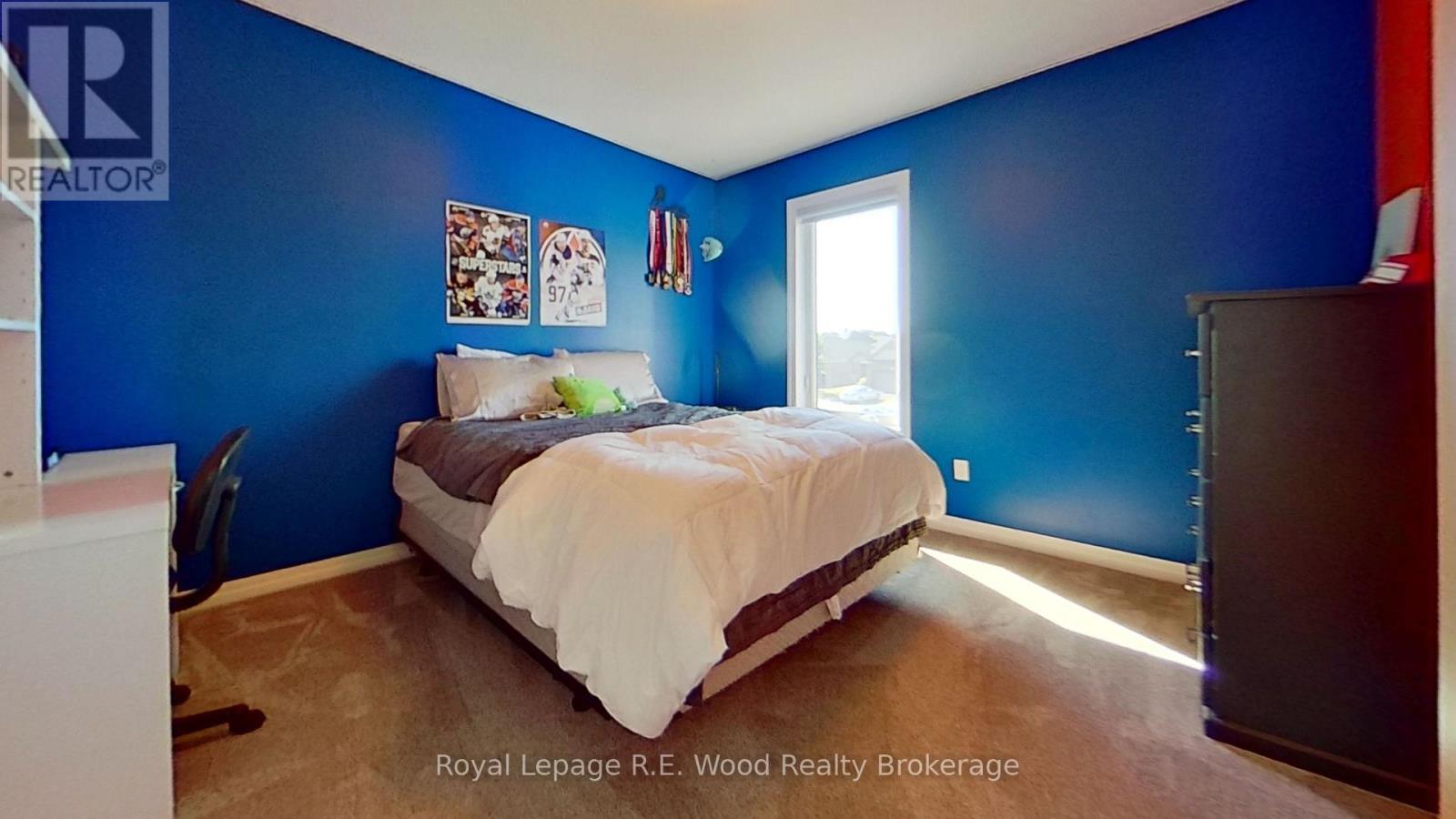 249 Wilson Avenue, Tillsonburg, ON - Indoor Photo Showing Bedroom