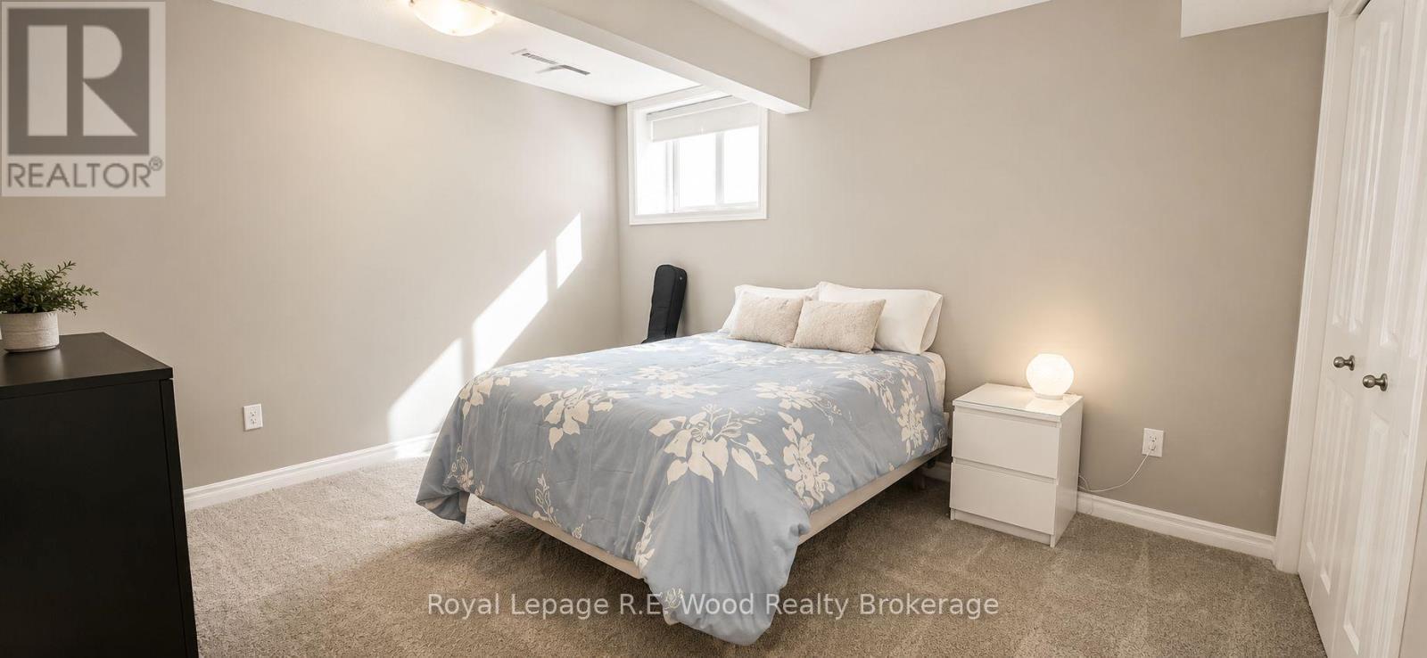 249 Wilson Avenue, Tillsonburg, ON - Indoor Photo Showing Bedroom