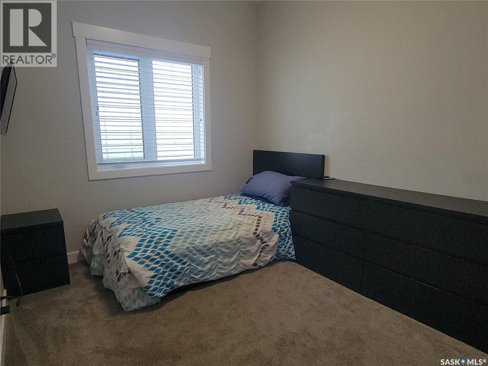 626 Kinloch Crescent, Saskatoon, SK - Indoor Photo Showing Bedroom
