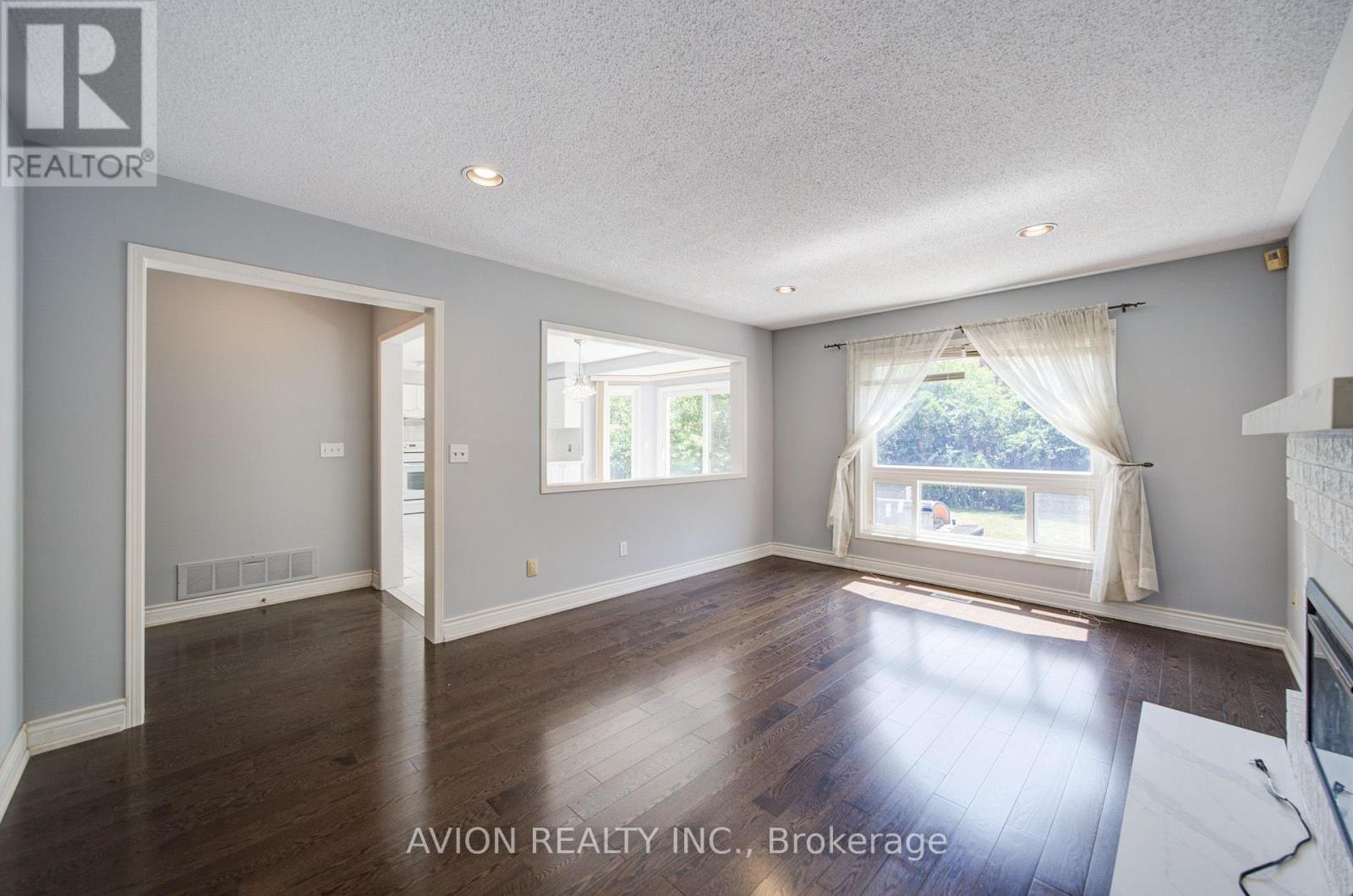 29 Charrington Crescent, Markham, ON - Indoor Photo Showing Other Room With Fireplace