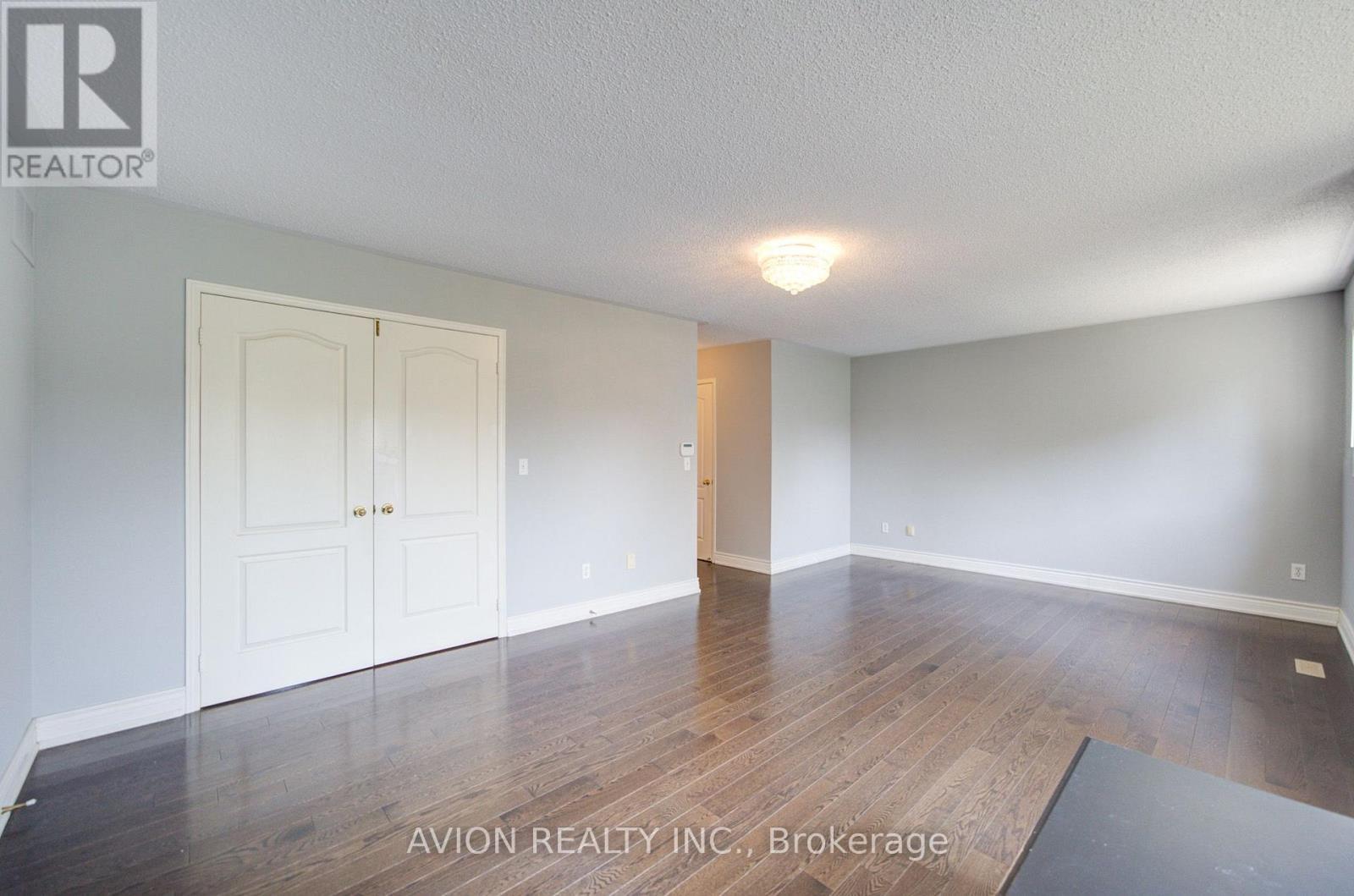 29 Charrington Crescent, Markham, ON - Indoor Photo Showing Other Room