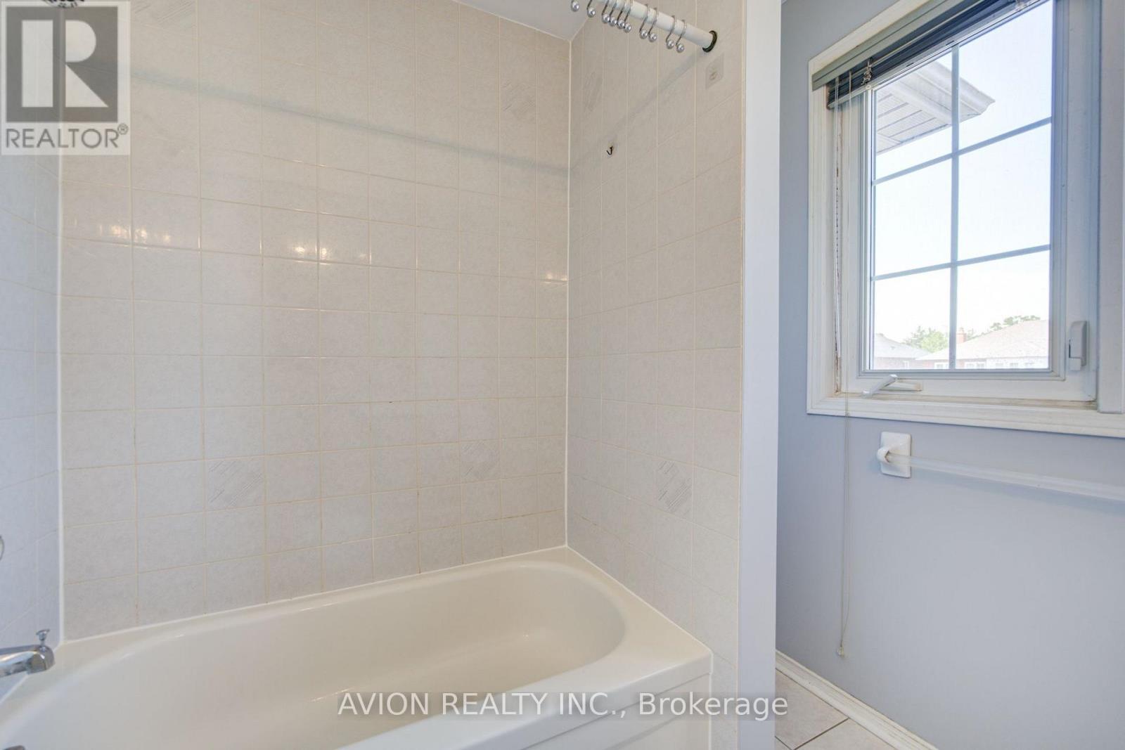 29 Charrington Crescent, Markham, ON - Indoor Photo Showing Bathroom