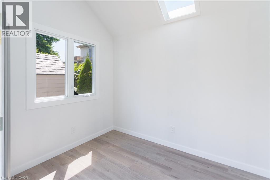 46 Murray Street E, Hamilton, ON - Indoor Photo Showing Other Room