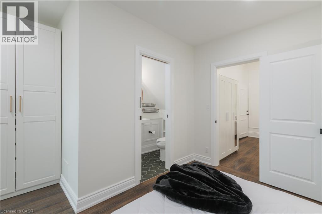 46 Murray Street E, Hamilton, ON - Indoor Photo Showing Other Room
