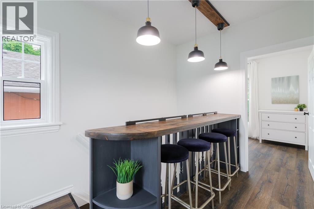 46 Murray Street E, Hamilton, ON - Indoor Photo Showing Other Room