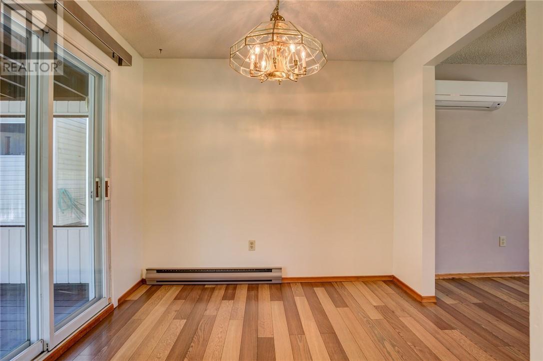 224 Third Avenue, Sudbury, ON - Indoor Photo Showing Other Room