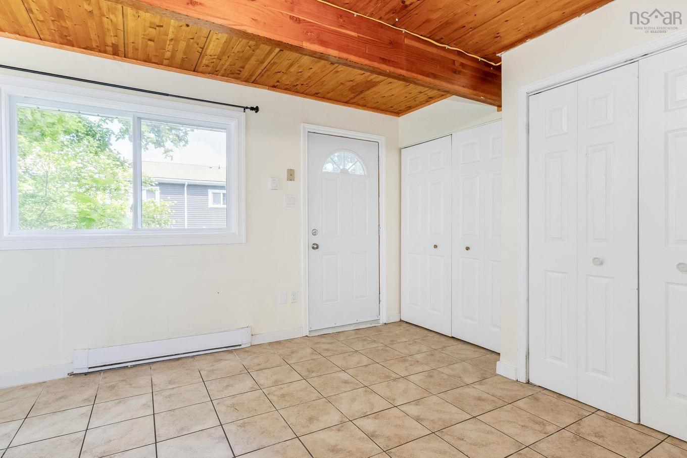 72 Cavendish Road, Halifax, NS - Indoor Photo Showing Other Room