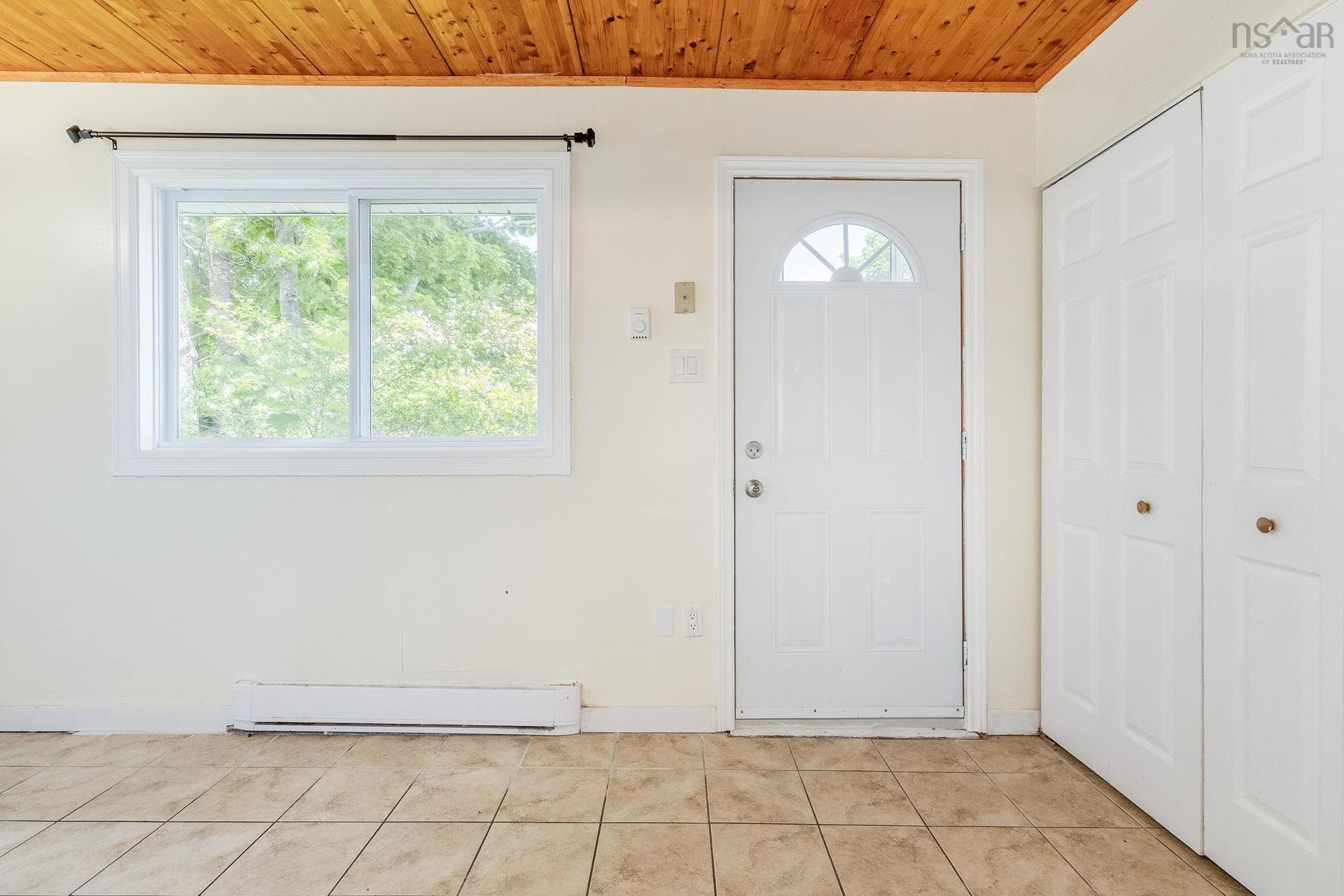 72 Cavendish Road, Halifax, NS - Indoor Photo Showing Other Room