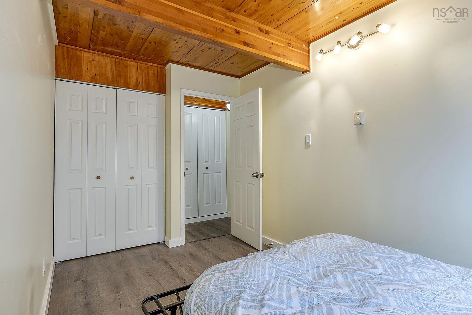 72 Cavendish Road, Halifax, NS - Indoor Photo Showing Bedroom