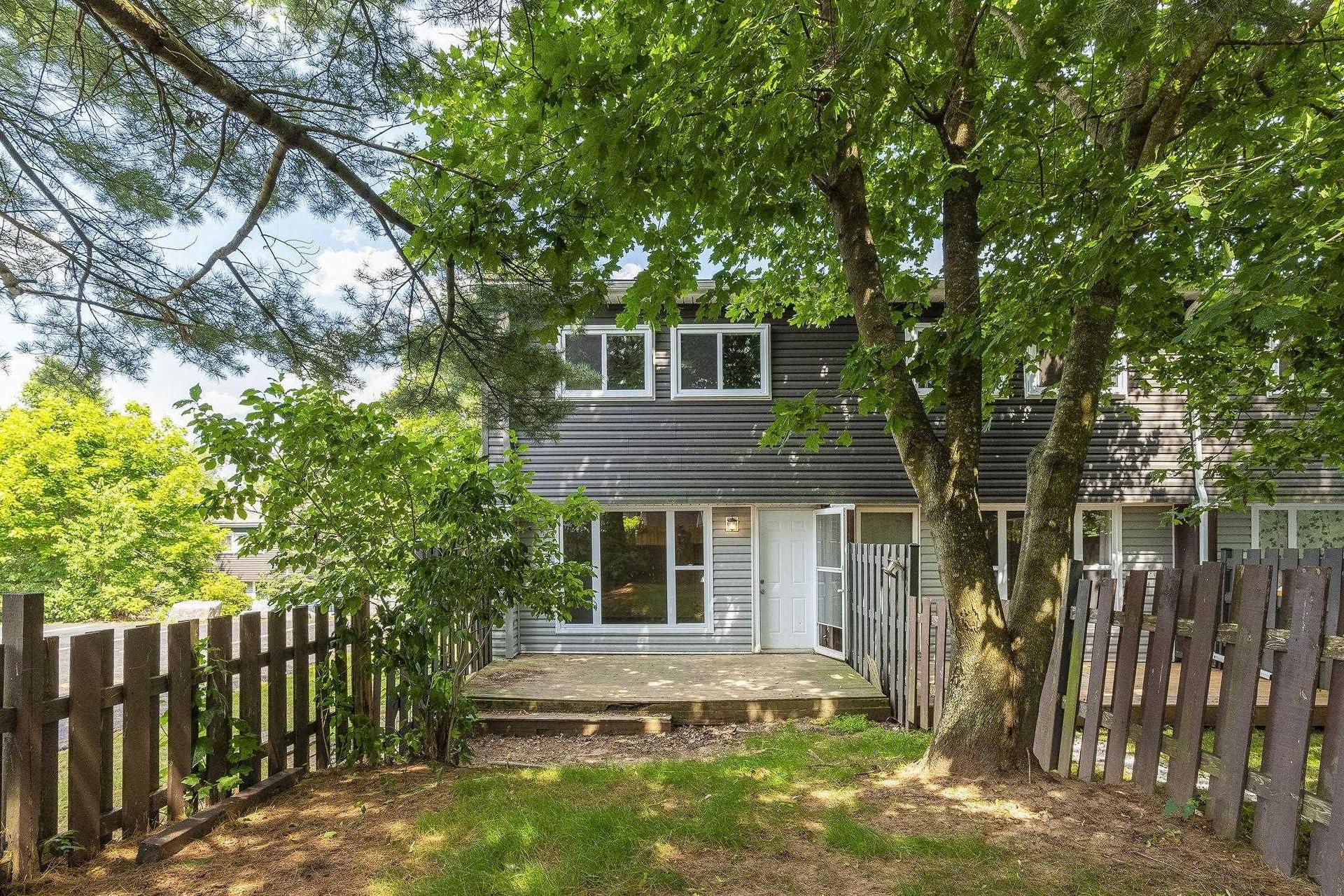 72 Cavendish Road, Halifax, NS - Outdoor