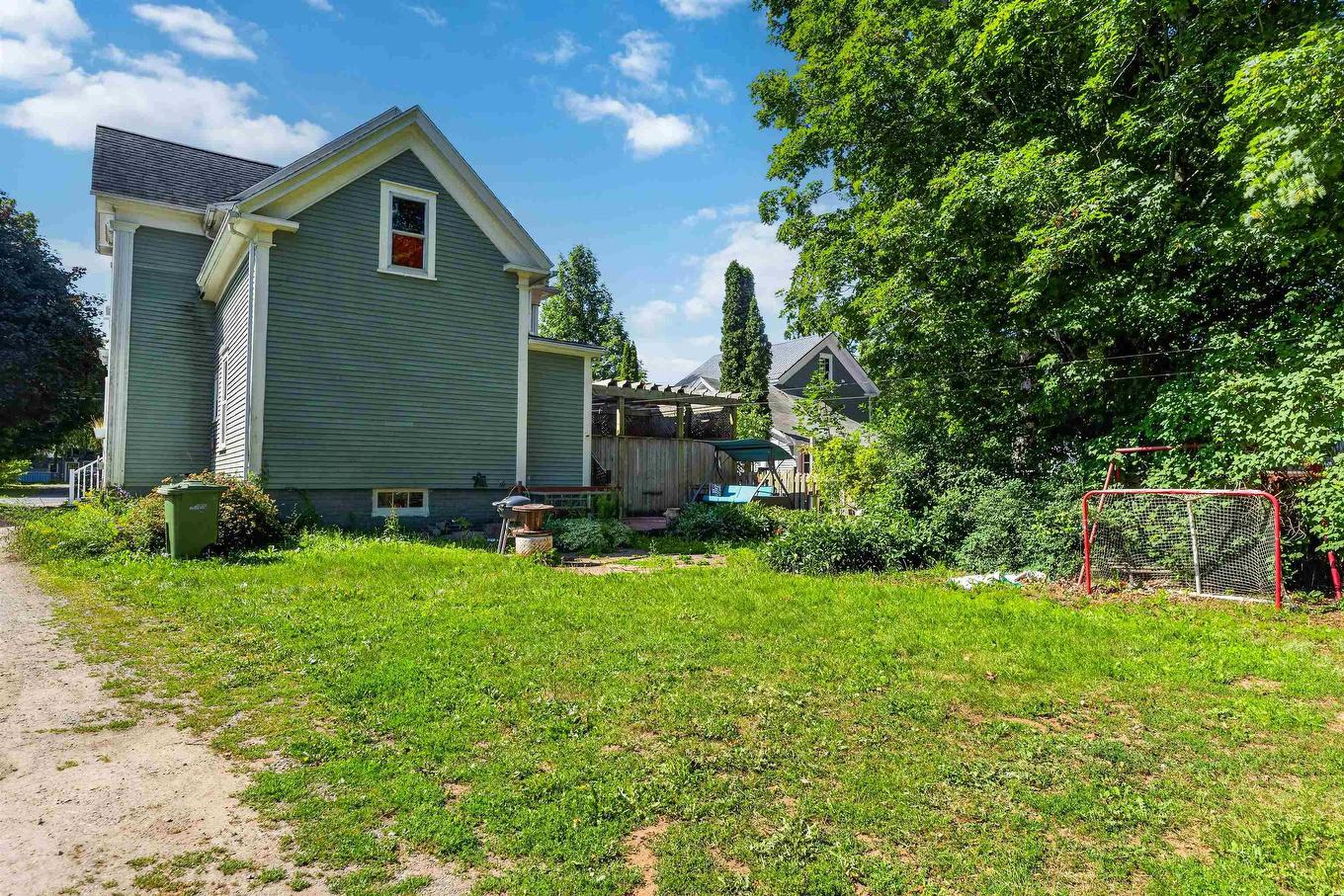 252 Main Street, Berwick, NS - Outdoor