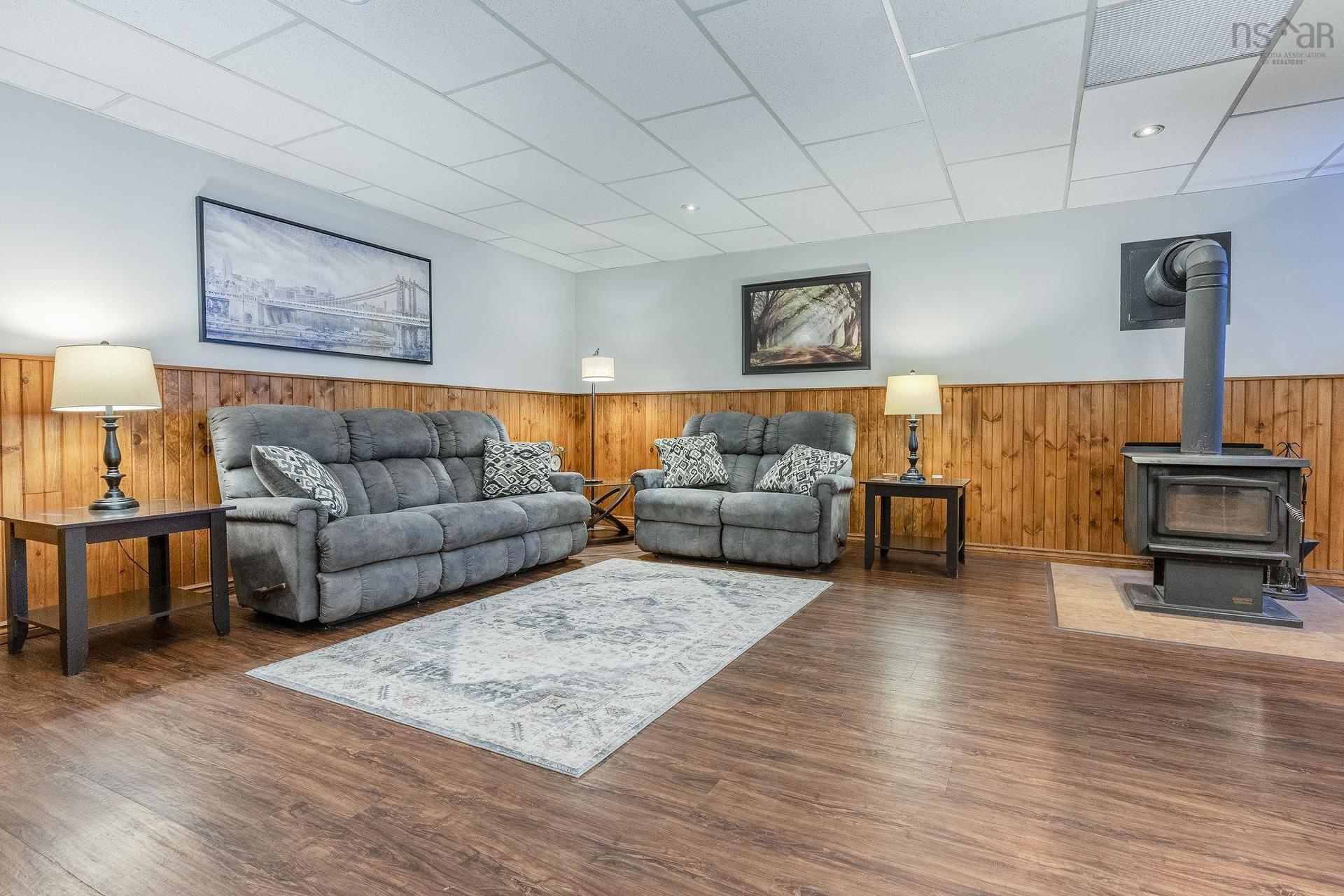 1040 Vault Road, Forest Glade, NS - Indoor Photo Showing Living Room