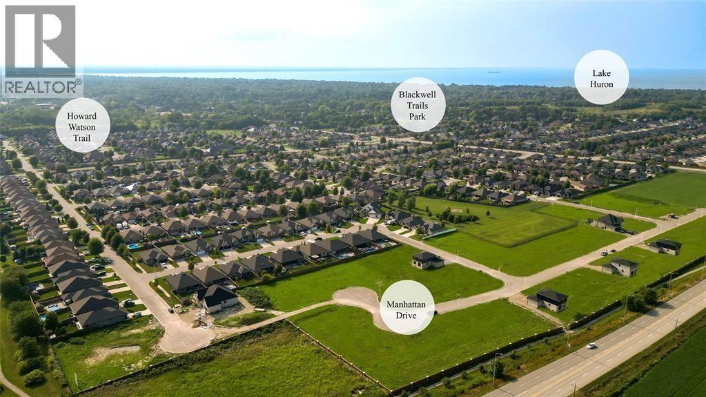 261 Basquiat Crescent, Sarnia, ON - With View