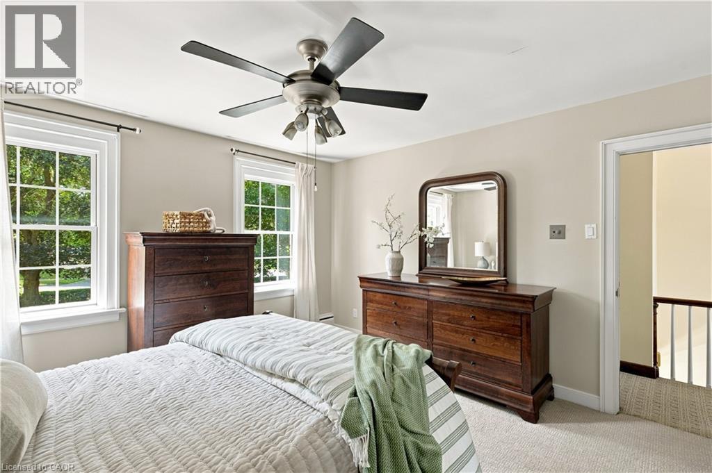 290 Bridgeport Road E, Waterloo, ON - Indoor Photo Showing Bedroom