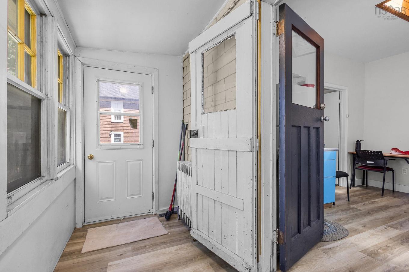 6147 Pepperell Street, Halifax, NS - Indoor Photo Showing Other Room