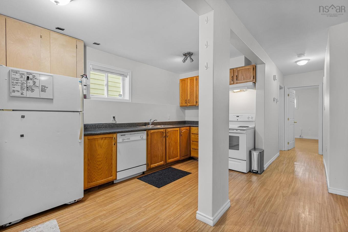 6147 Pepperell Street, Halifax, NS - Indoor Photo Showing Kitchen