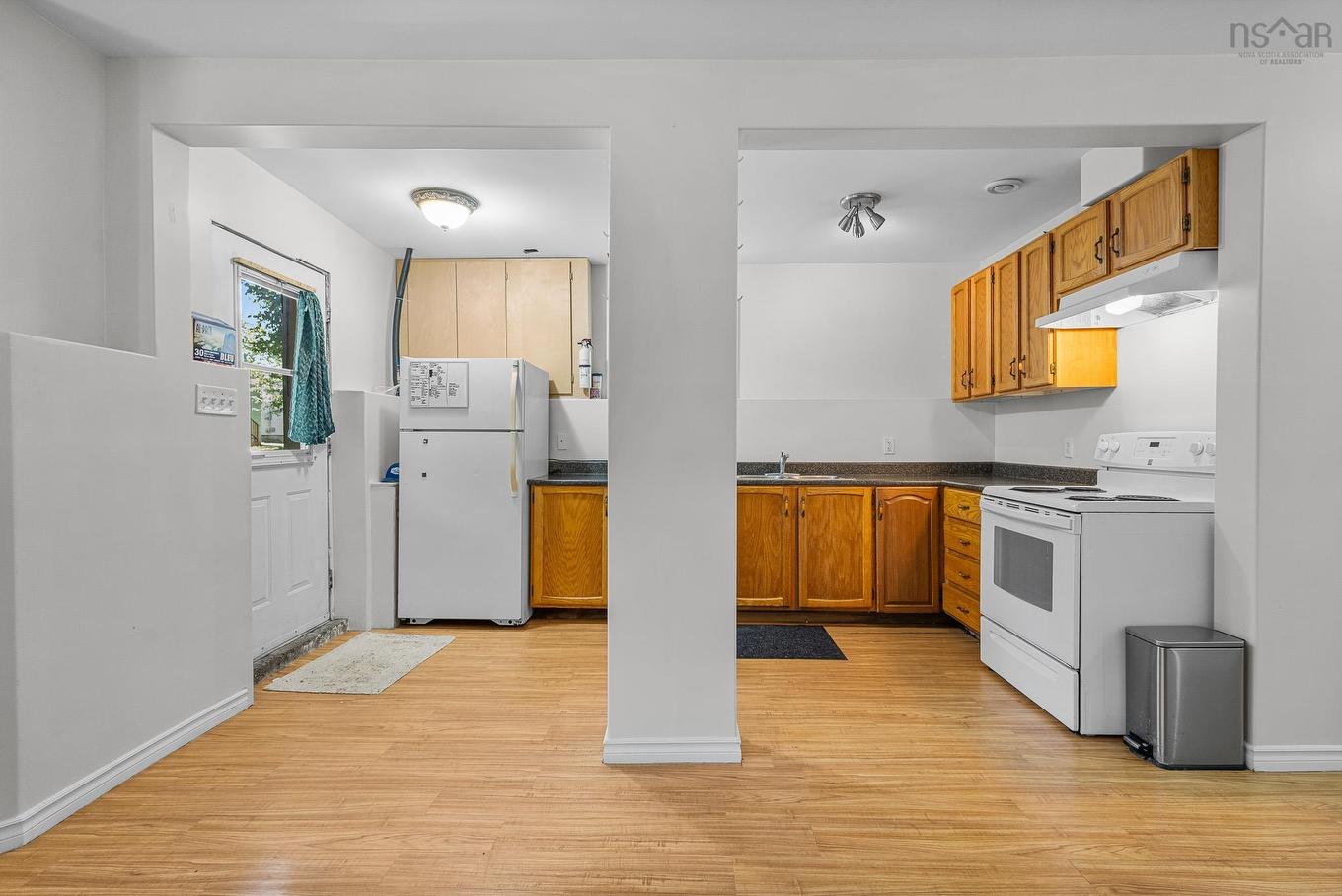 6147 Pepperell Street, Halifax, NS - Indoor Photo Showing Kitchen