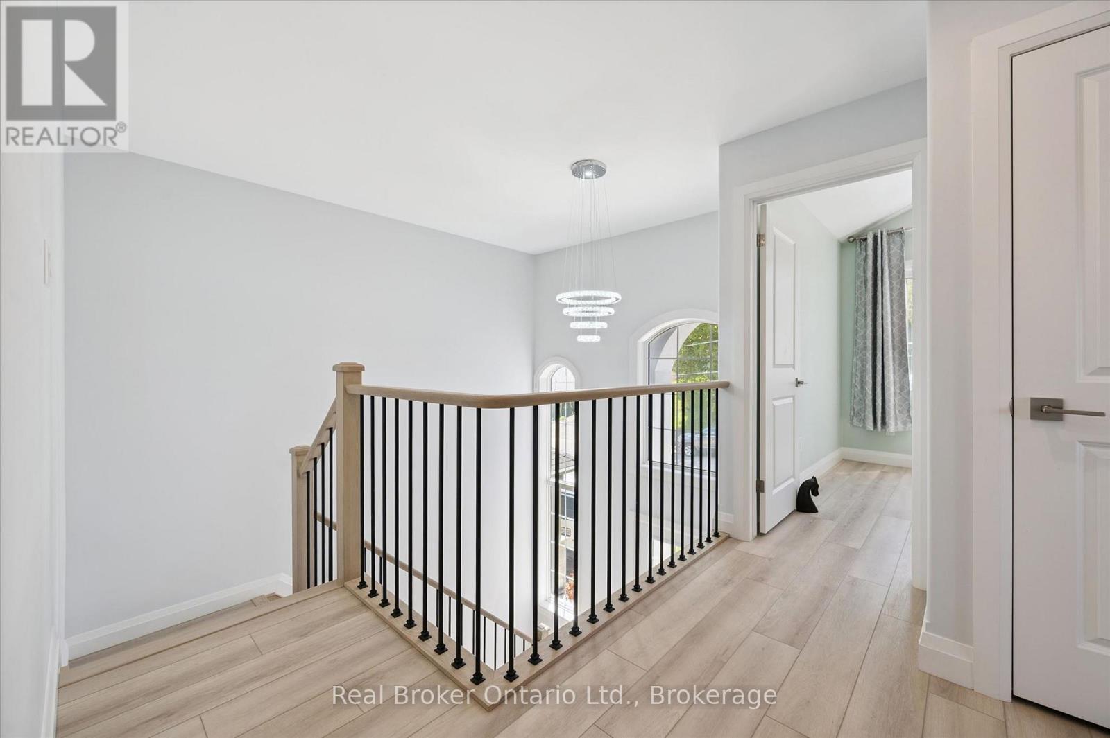 46 Washington Street, Brant (Paris), ON - Indoor Photo Showing Other Room