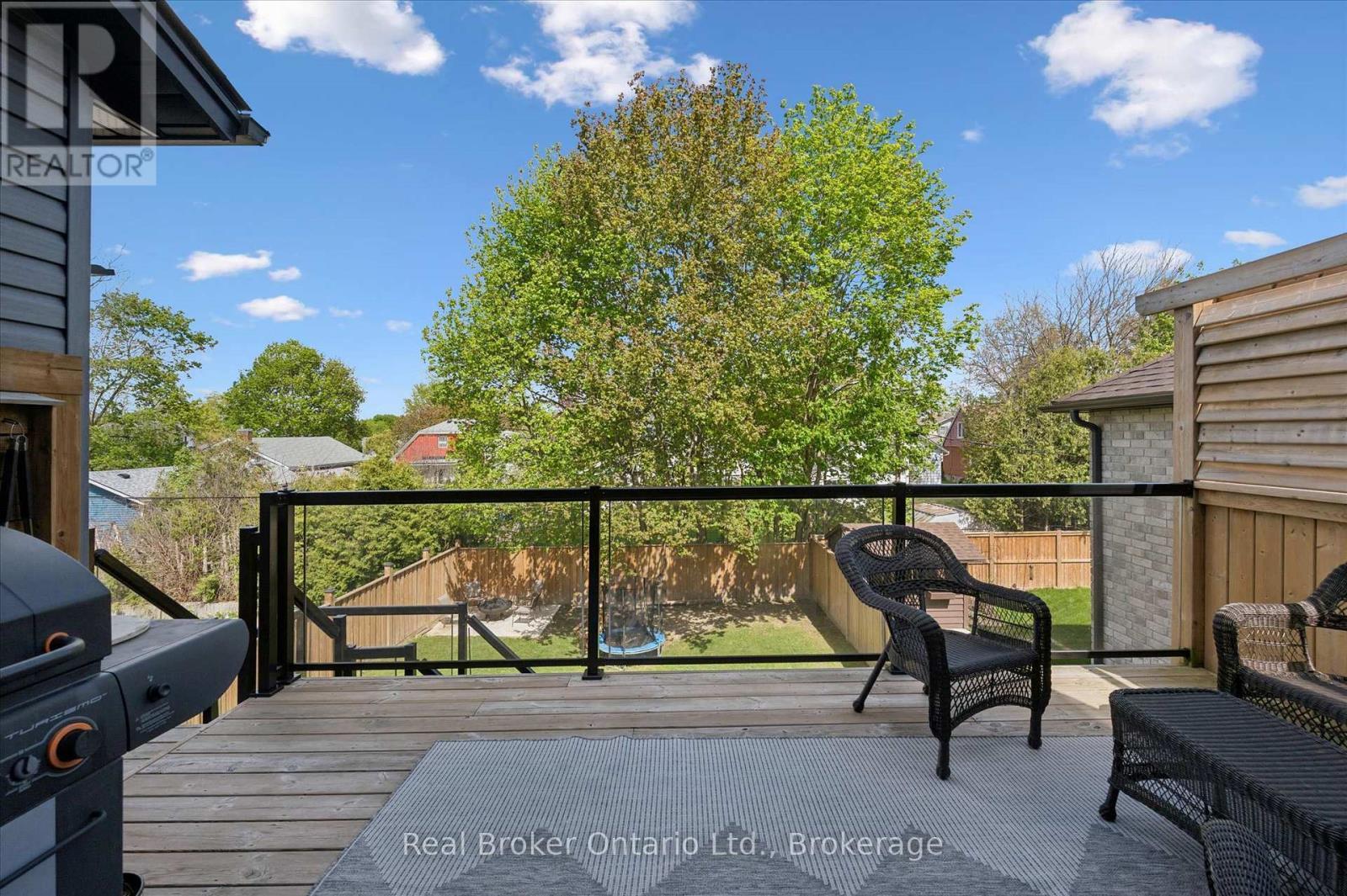 46 Washington Street, Brant (Paris), ON - Outdoor With Deck Patio Veranda With Exterior