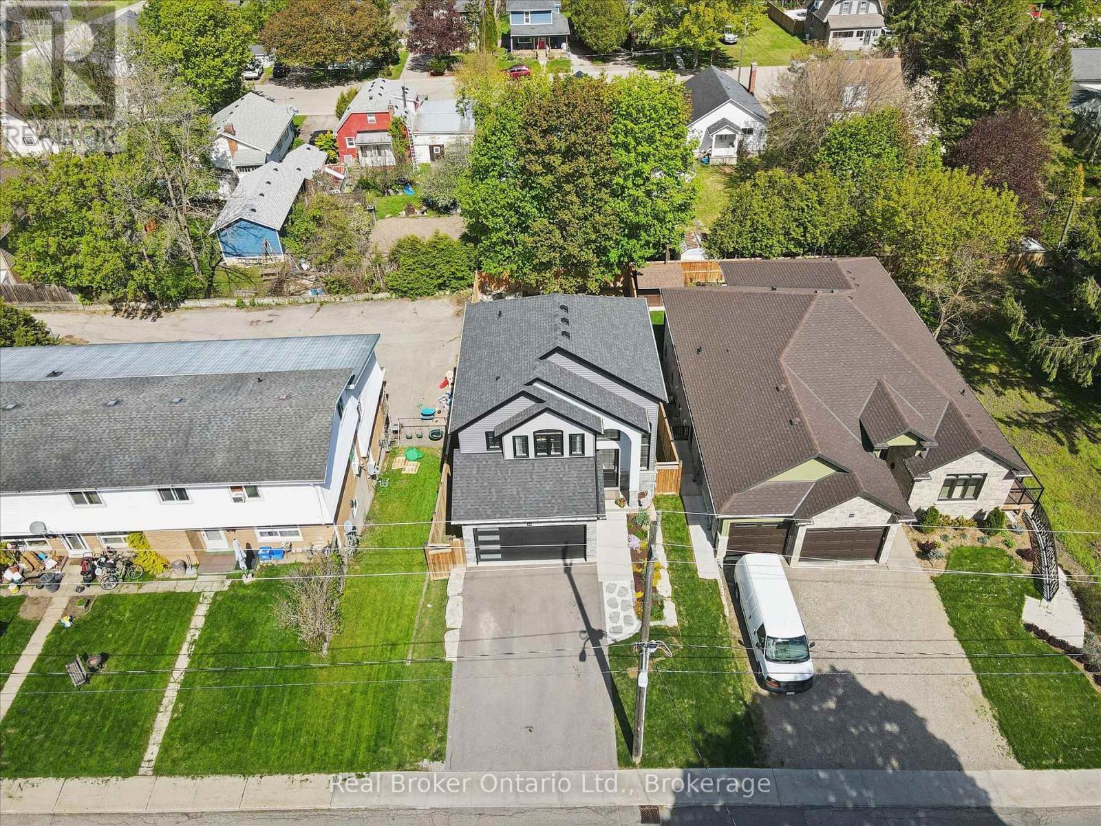 46 Washington Street, Brant (Paris), ON - Outdoor