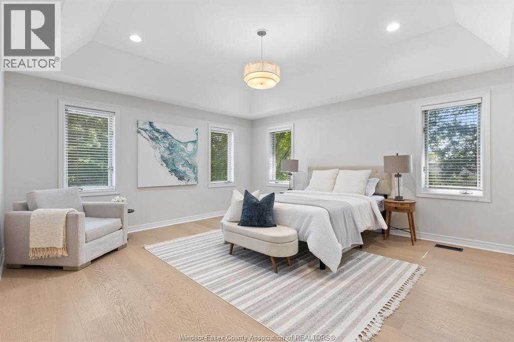 144 Pheasant Run, Lakeshore, ON - Indoor Photo Showing Bedroom