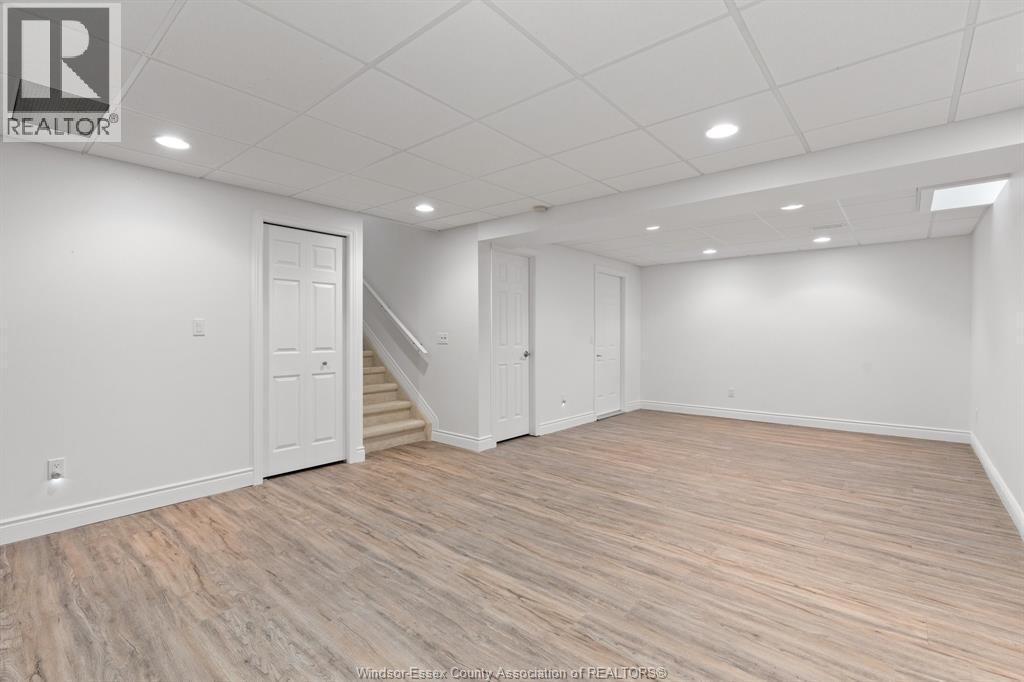 144 Pheasant Run, Lakeshore, ON - Indoor Photo Showing Other Room