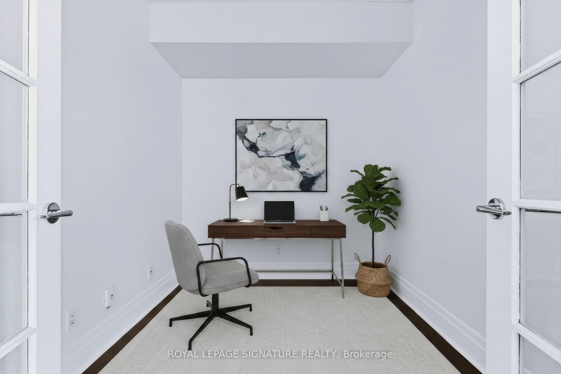 408-39 Upper Duke Crescent, Markham, ON - Indoor