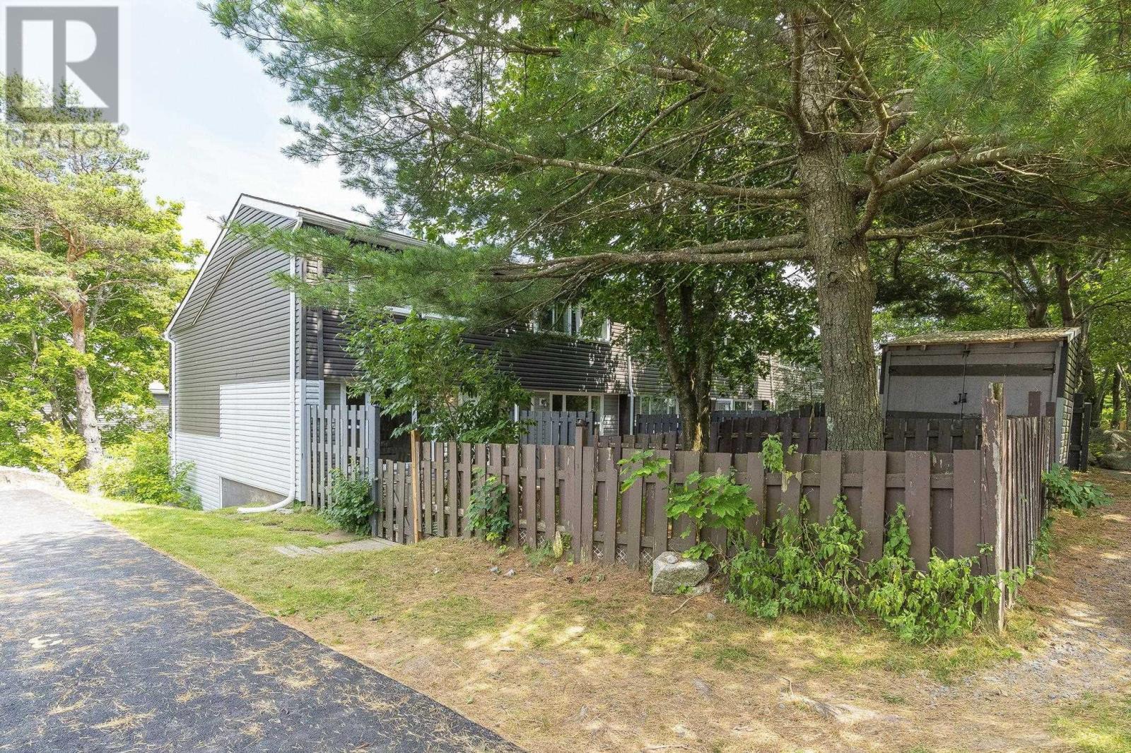 72 Cavendish Road, Halifax, NS - Outdoor