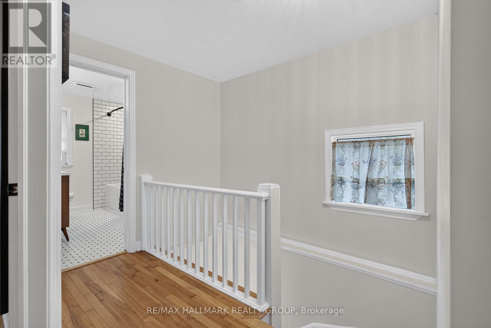 2110 Blossom Drive, Ottawa, ON - Indoor Photo Showing Other Room