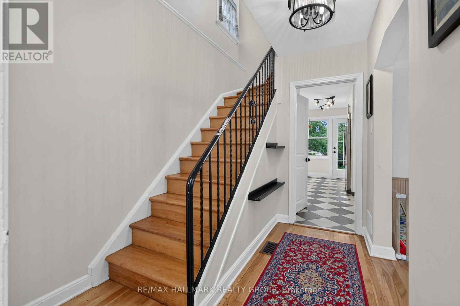 2110 Blossom Drive, Ottawa, ON - Indoor Photo Showing Other Room