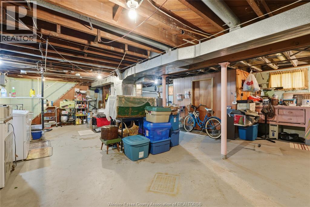 987 Curry, Windsor, ON - Indoor Photo Showing Basement