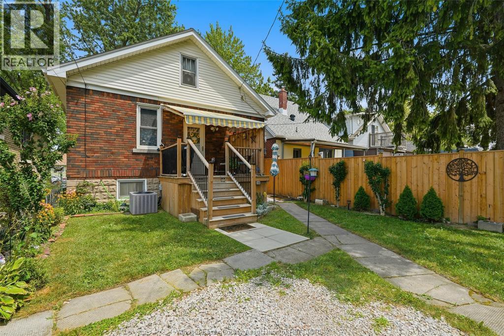 987 Curry, Windsor, ON - Outdoor