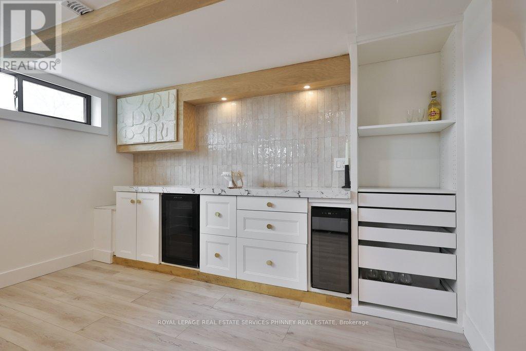 75 Rangoon Road, Toronto, ON - Indoor