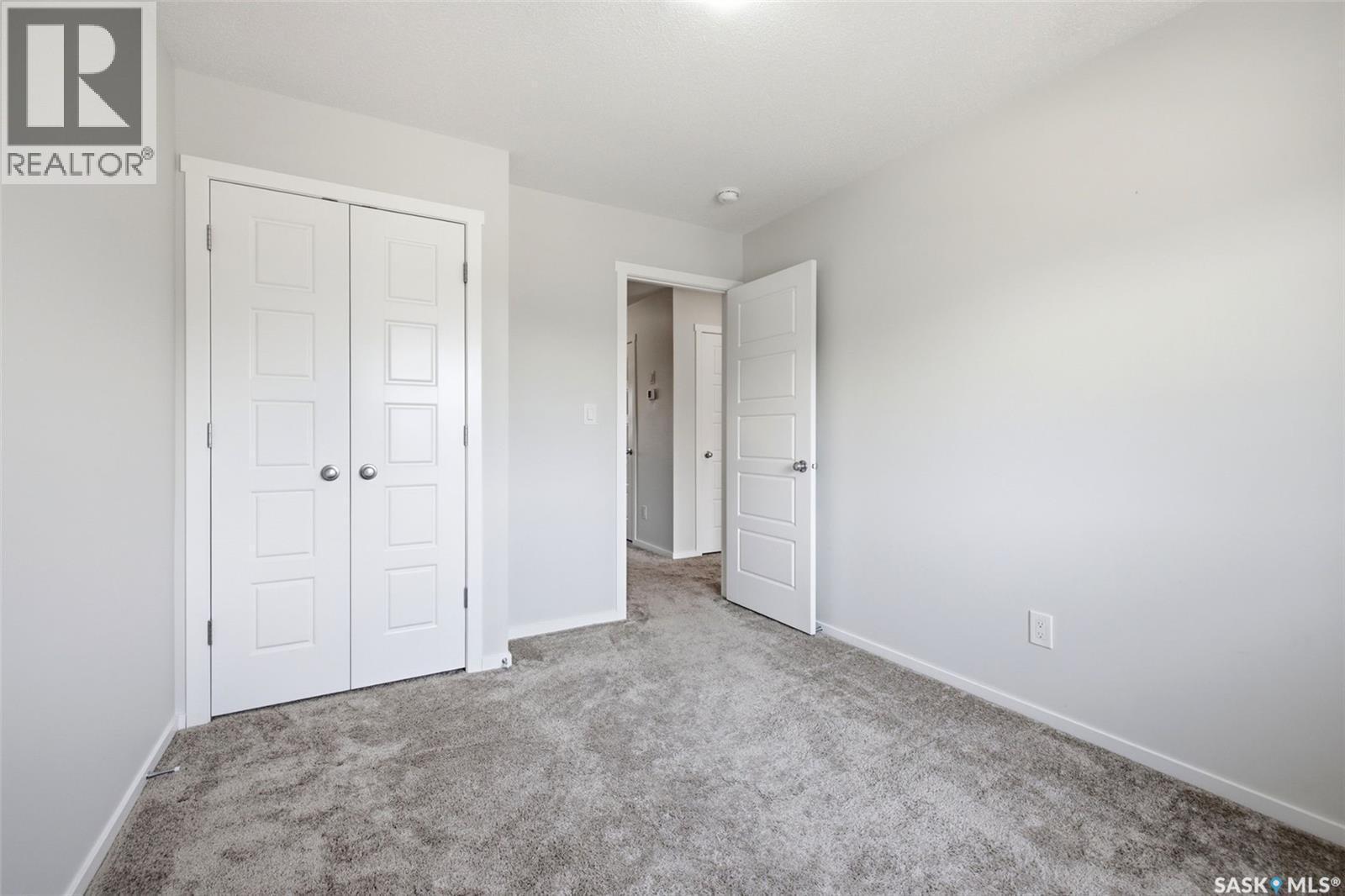 5116 Primrose Green Drive E, Regina, SK - Indoor